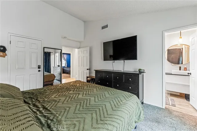 $569,999 | 1648 West Wedgewood Street, Rialto, CA 92376