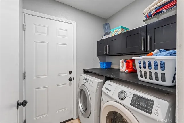 $569,999 | 1648 West Wedgewood Street, Rialto, CA 92376