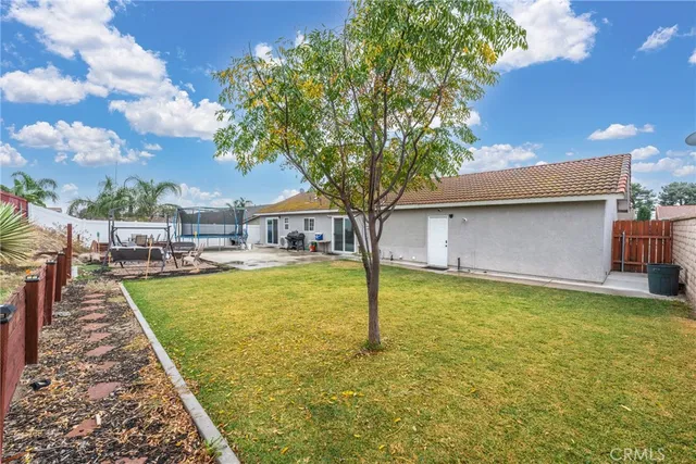 $569,999 | 1648 West Wedgewood Street, Rialto, CA 92376