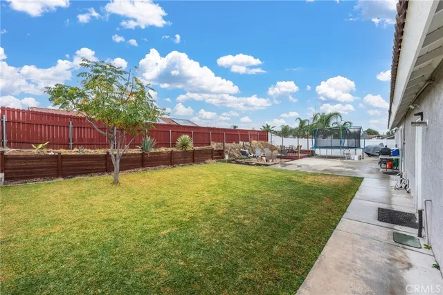 $569,999 | 1648 West Wedgewood Street, Rialto, CA 92376