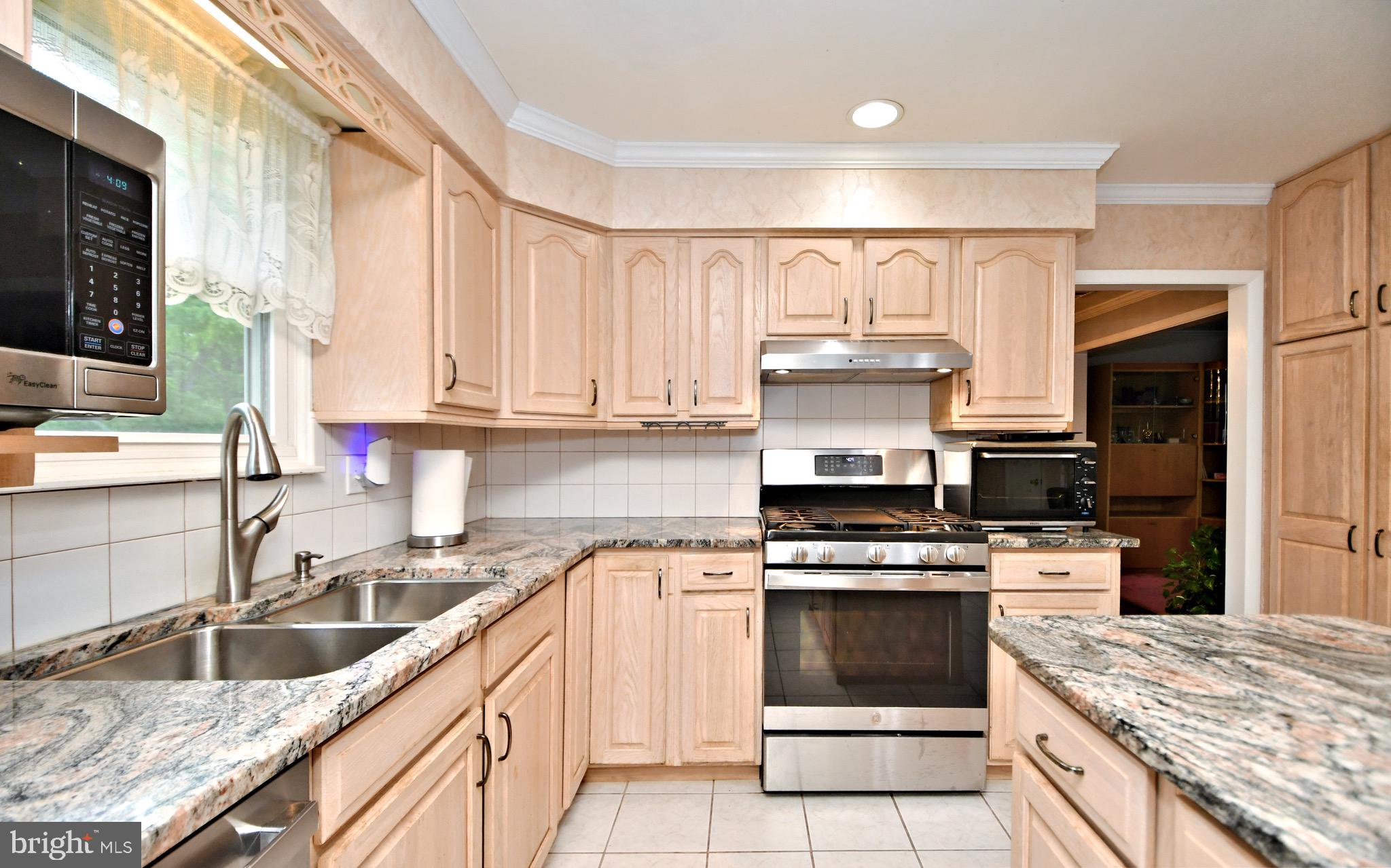 207 Manor Road Harleysville, PA 19438 - Photo 18 of 60 Gallery Image 18
