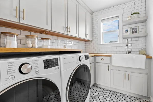 $1,325,000 | 24996 East Geddes Circle, Aurora, CO 80016