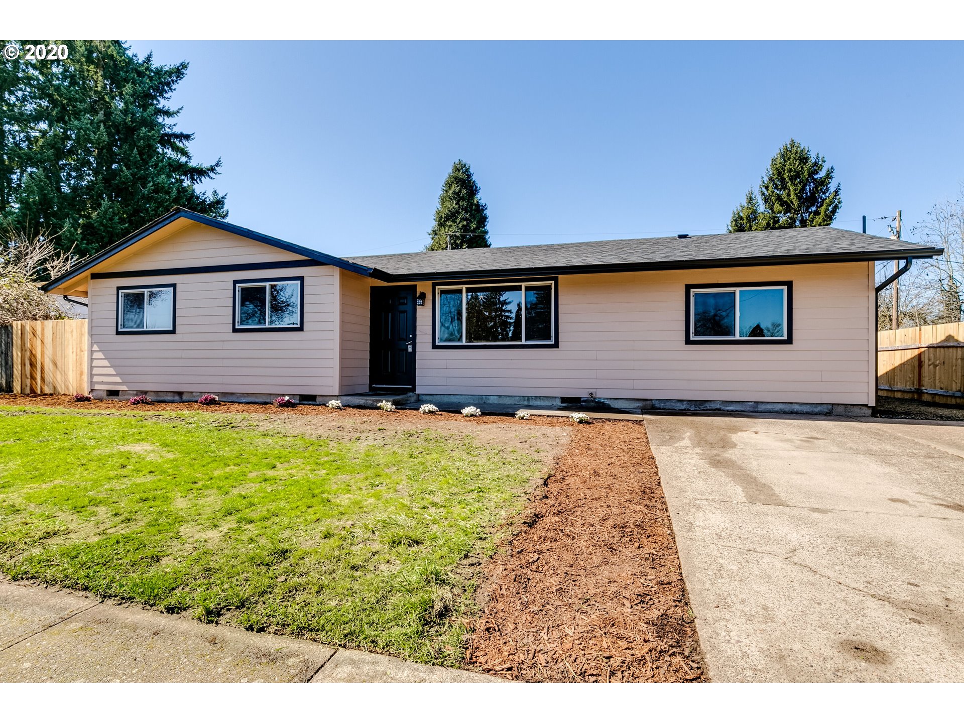 434 South 40th Street Springfield, OR 97478 - Photo 1 of 27