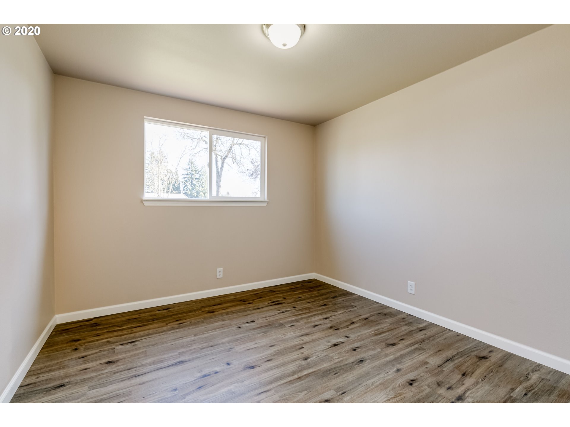434 South 40th Street Springfield, OR 97478 - Photo 17 of 27