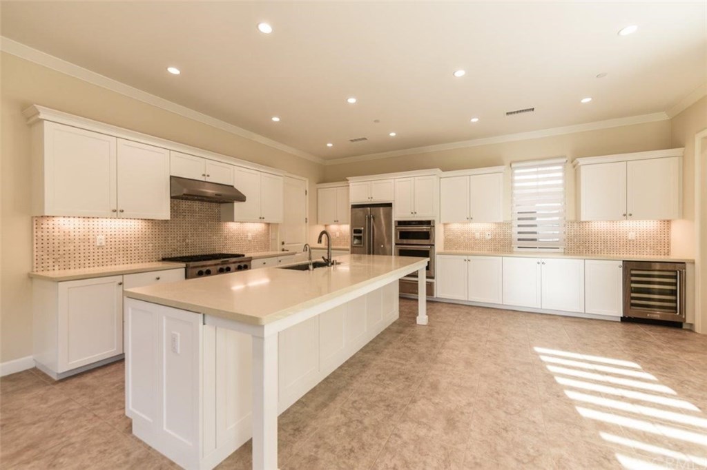 136 Pewter Irvine, CA 92620 - Photo 16 of 61