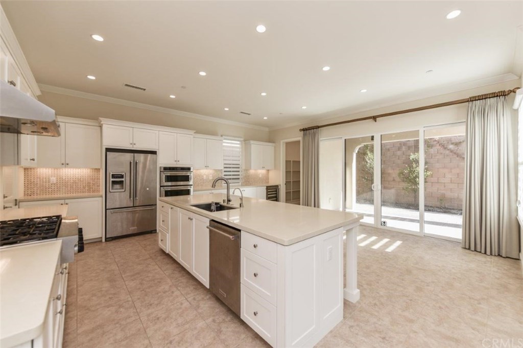 136 Pewter Irvine, CA 92620 - Photo 18 of 61