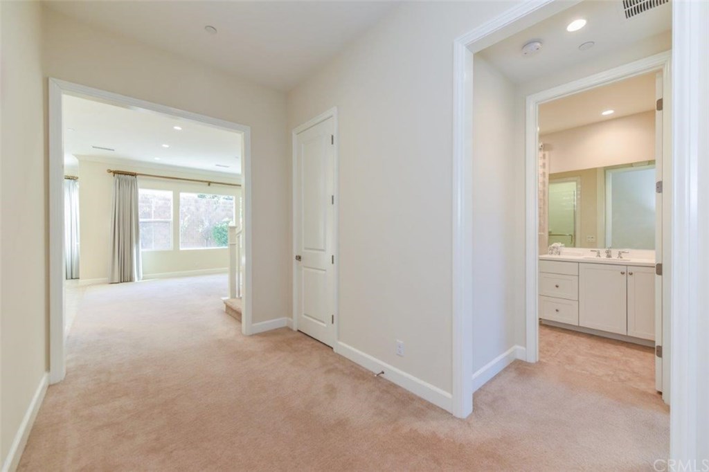 136 Pewter Irvine, CA 92620 - Photo 3 of 61