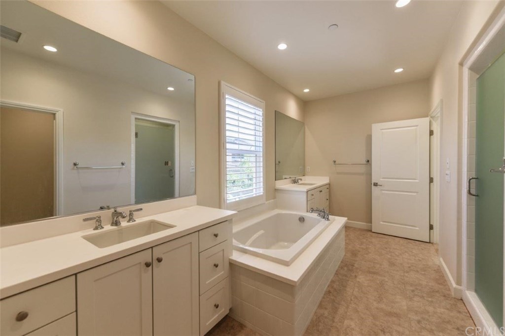 136 Pewter Irvine, CA 92620 - Photo 30 of 61