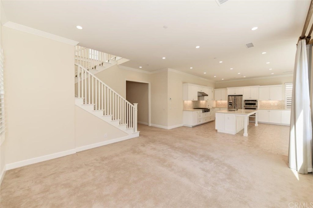 136 Pewter Irvine, CA 92620 - Photo 7 of 61