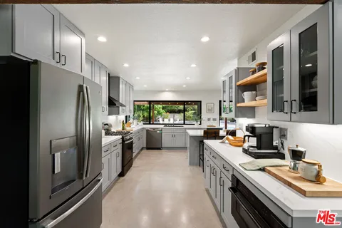 $1,399,999 | 2231 Willowpark Court, Thousand Oaks, CA 91362