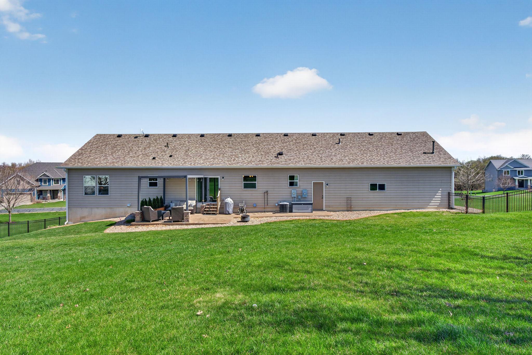 3940 Creek View Lane Southwest Rochester, MN 55902 - Photo 37 of 53