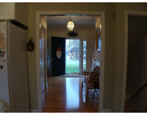 17 Boundary Stone Road Sutton, MA 01590 - Photo 6 of 24 a view of a interior of house