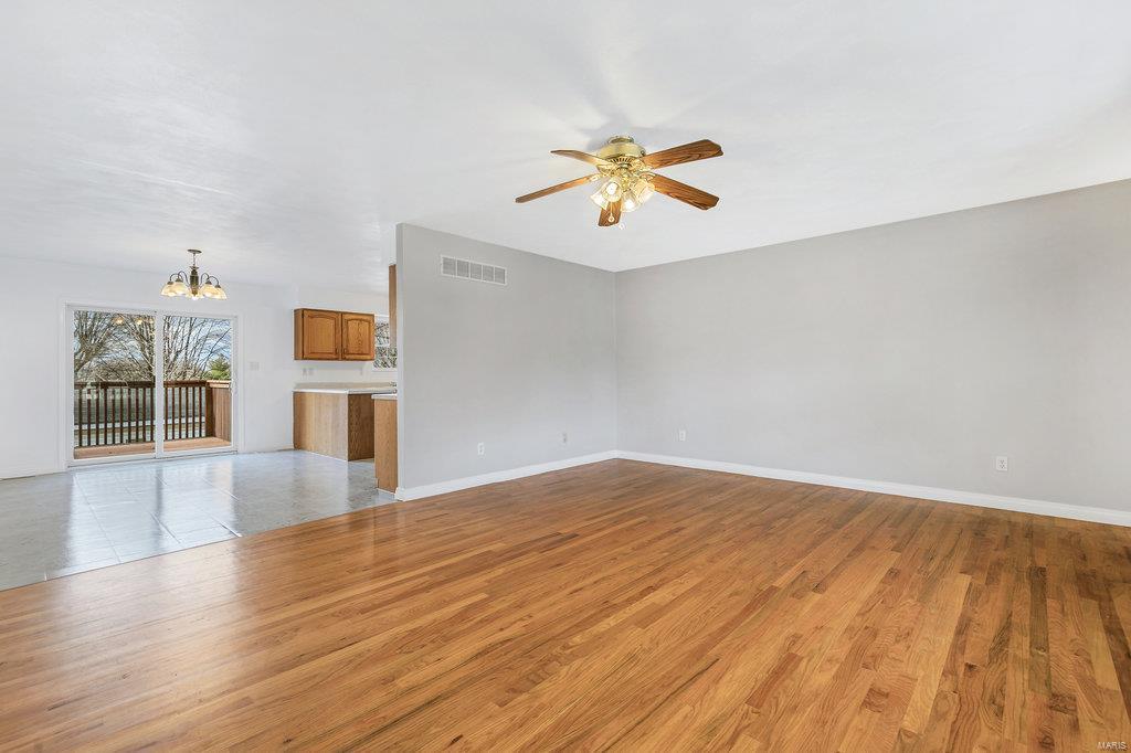 229 South Riebeling Street Columbia, IL 62236 - Photo 8 of 34 Gallery Image 8