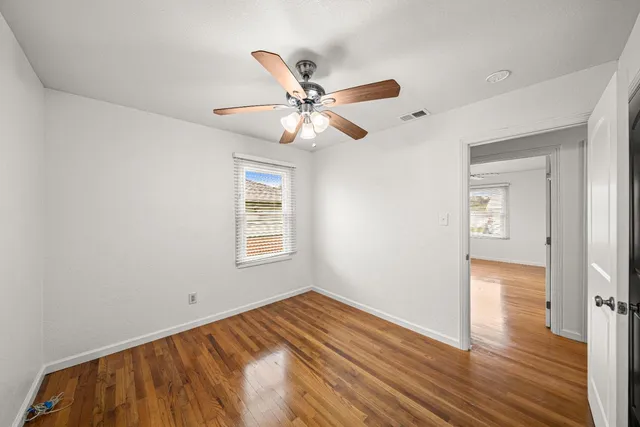 $400,000 | 5558 35th Avenue, Sacramento, CA 95824