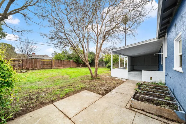 $400,000 | 5558 35th Avenue, Sacramento, CA 95824