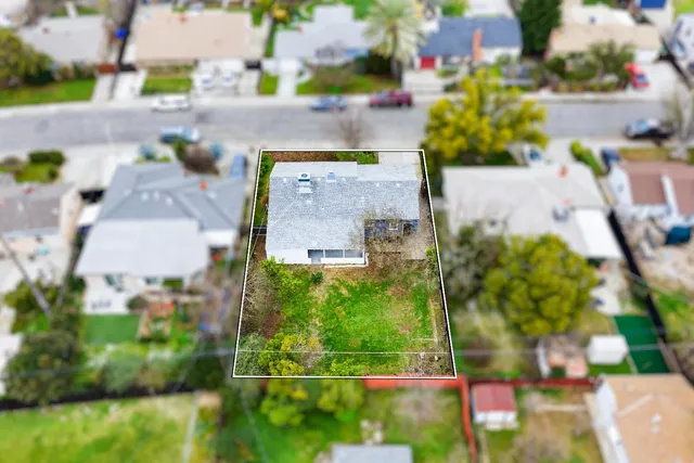 $400,000 | 5558 35th Avenue, Sacramento, CA 95824