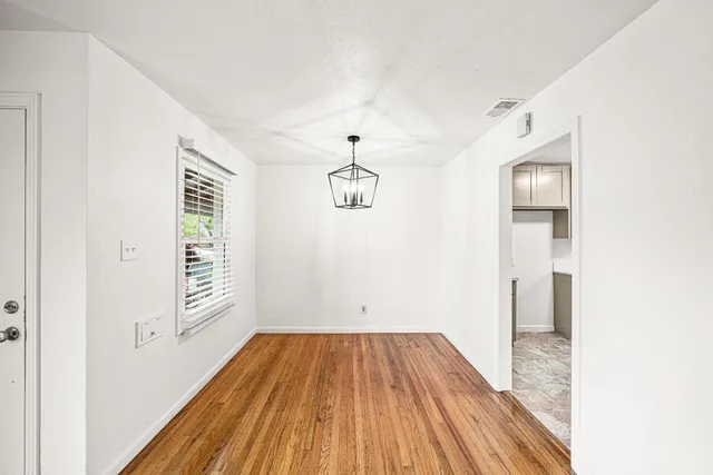 $400,000 | 5558 35th Avenue, Sacramento, CA 95824