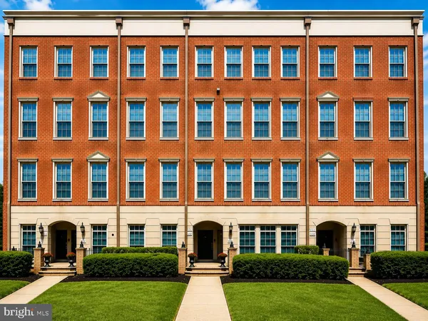 $447,000 | 8045 Crescent Park Drive, Unit 198, Gainesville, VA 20155