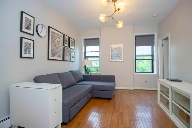 $525,000 | 271 York Street, Unit 8, Jersey City, NJ 07302