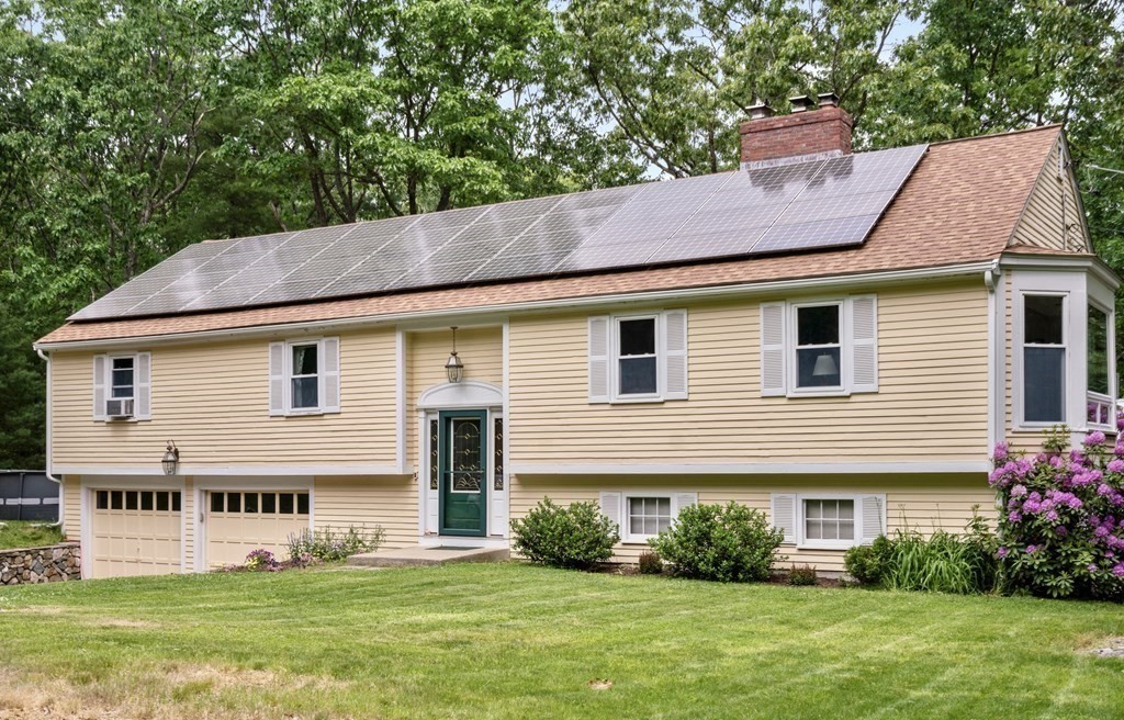26 Wayland Hills Road Wayland, MA 01778 - Photo 2 of 16 Gallery Image 2
