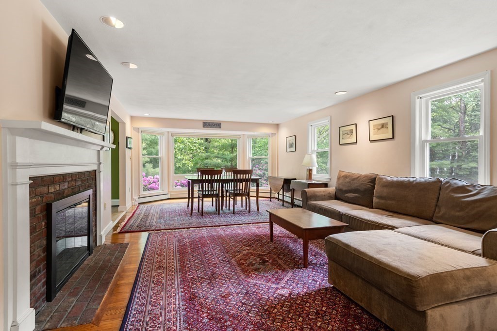 26 Wayland Hills Road Wayland, MA 01778 - Photo 4 of 16 Gallery Image 4