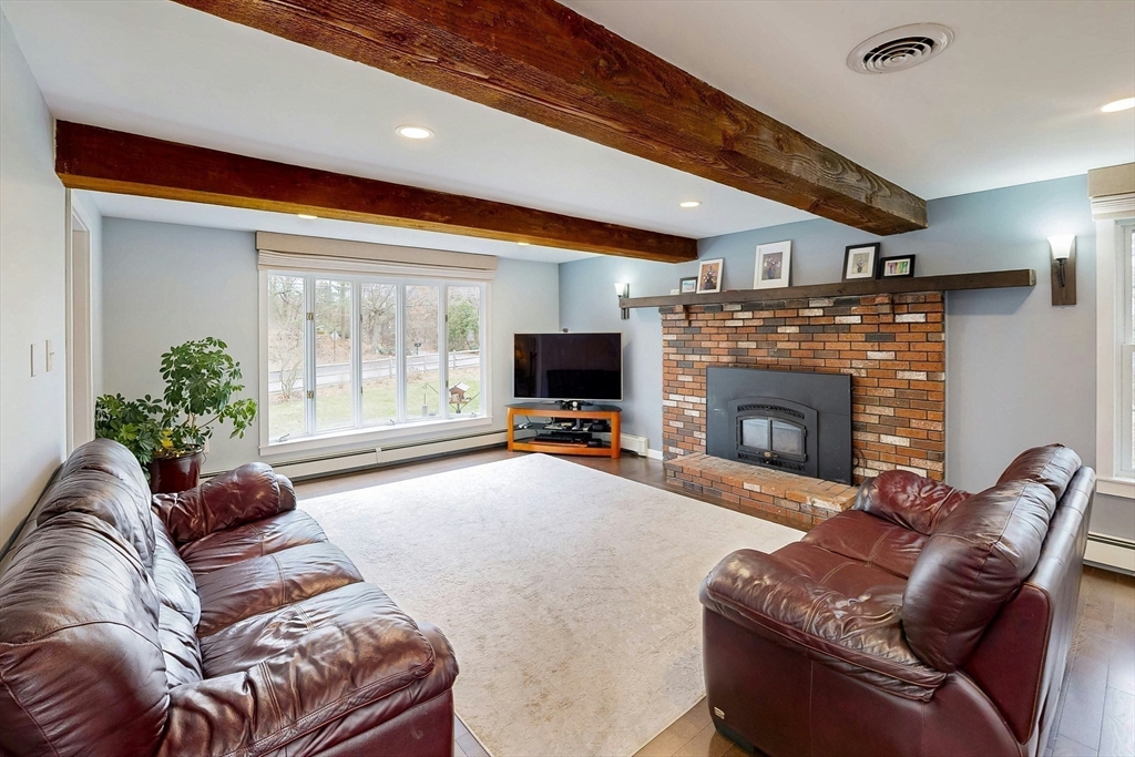 66 Mill Road Chelmsford, MA 01824 - Photo 3 of 28 Gallery Image 3