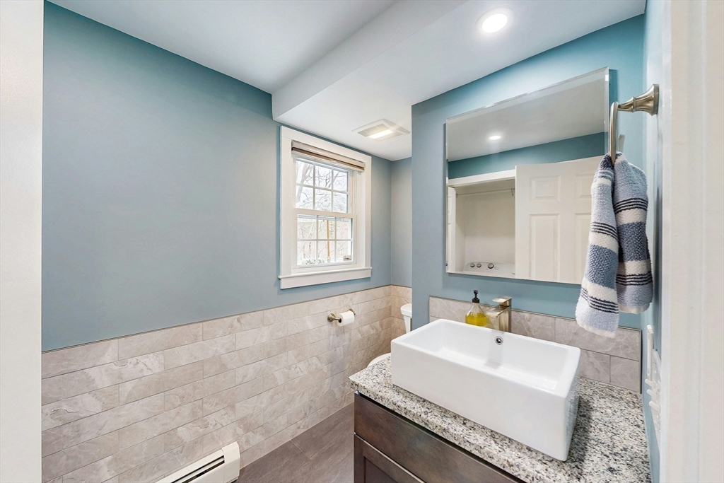 66 Mill Road Chelmsford, MA 01824 - Photo 5 of 28 Gallery Image 5