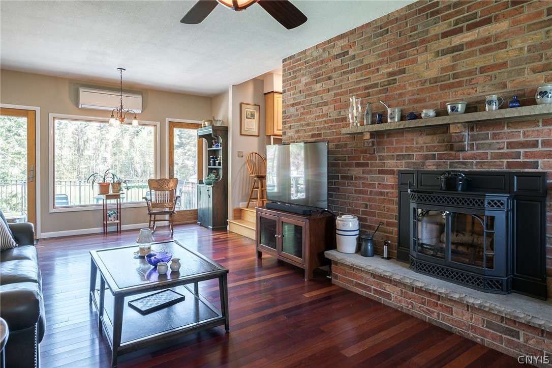 1799 Lamson Road Lysander, NY 13135 - Photo 6 of 37