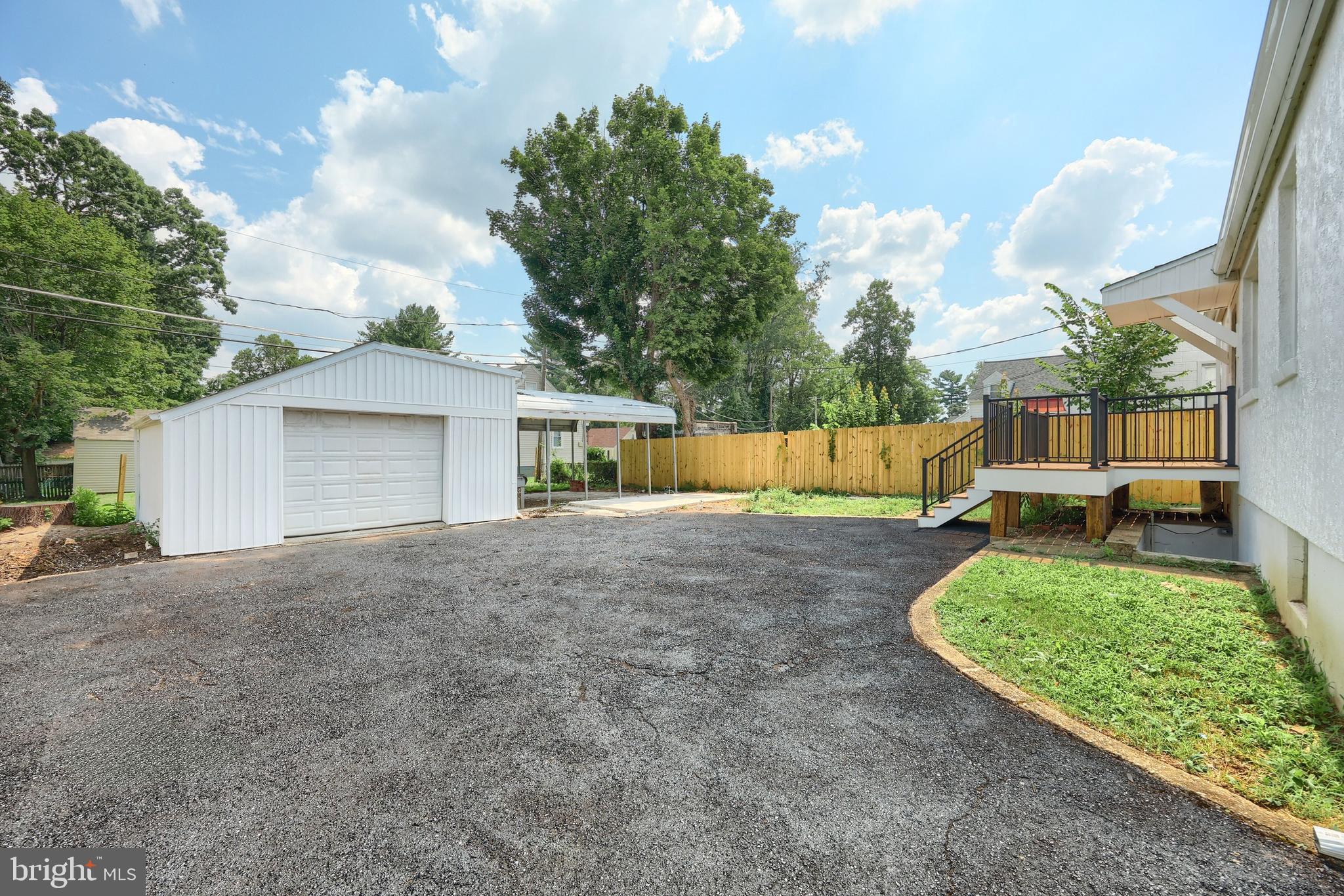 6414 Liberty Road Baltimore, MD 21207 - Photo 7 of 54