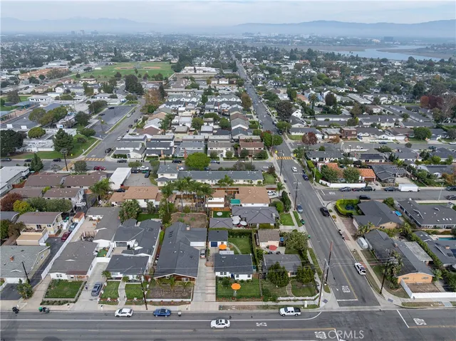 $1,679,000 | 394 East 20th Street, Costa Mesa, CA 92627