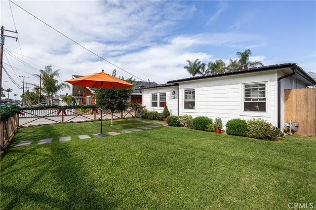 $1,679,000 | 394 East 20th Street, Costa Mesa, CA 92627
