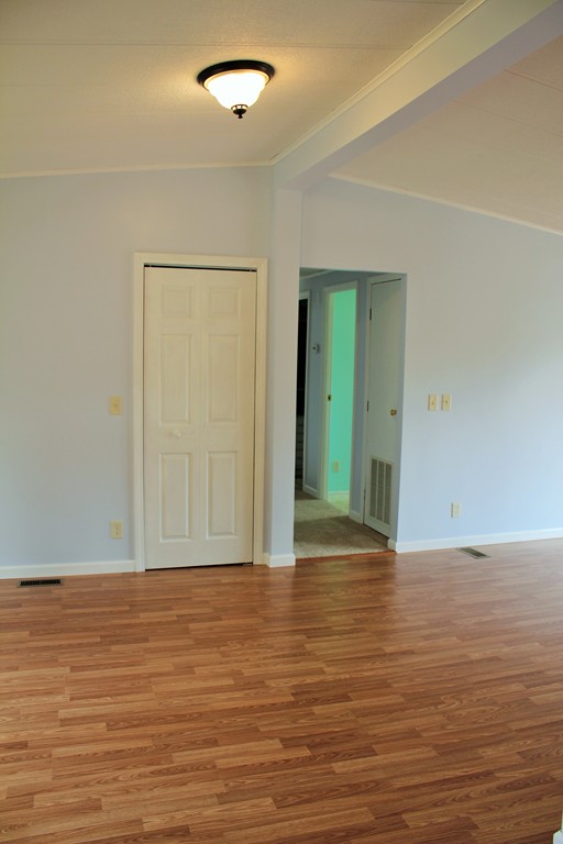 40 Gould Road Ware, MA 01082 - Photo 5 of 30 Gallery Image 5