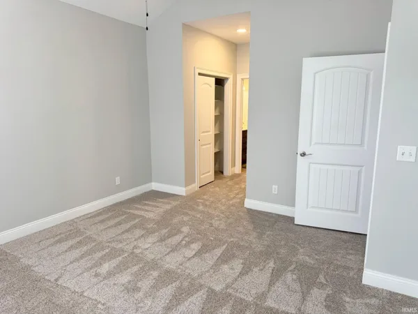 $344,900 | 8033 Blake Boulevard, Newburgh, IN 47630