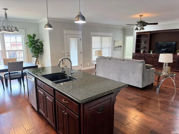 $344,900 | 8033 Blake Boulevard, Newburgh, IN 47630