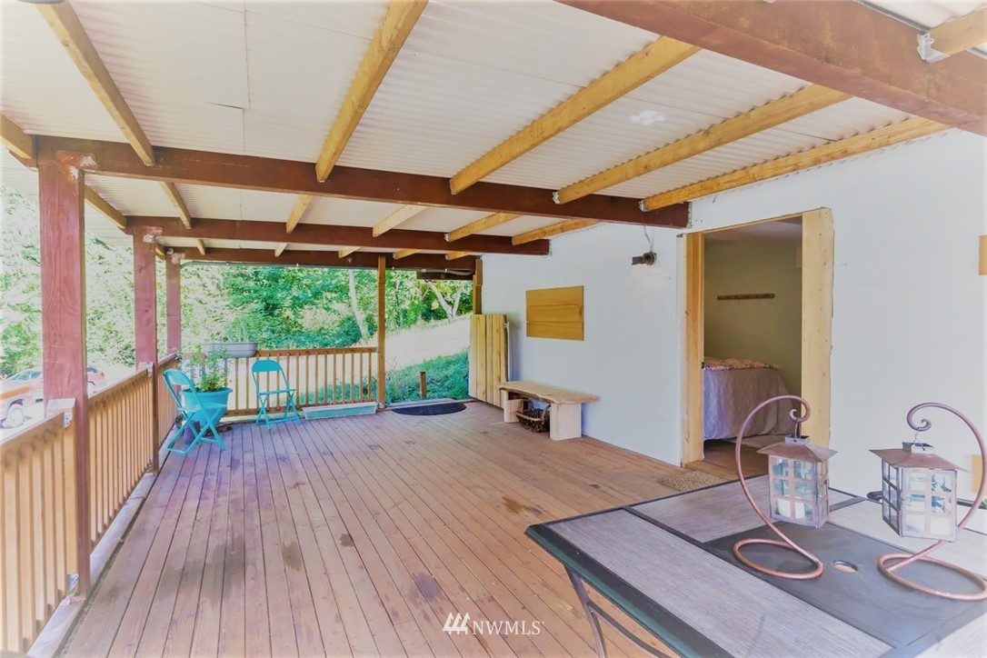 4125 Tracyton Beach Road Northwest Bremerton, WA 98310 - Photo 24 of 27 Gallery Image 24