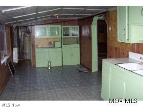 54 Rt 2 Harrisville, WV 26362 - Photo 5 of 6 Kitchen