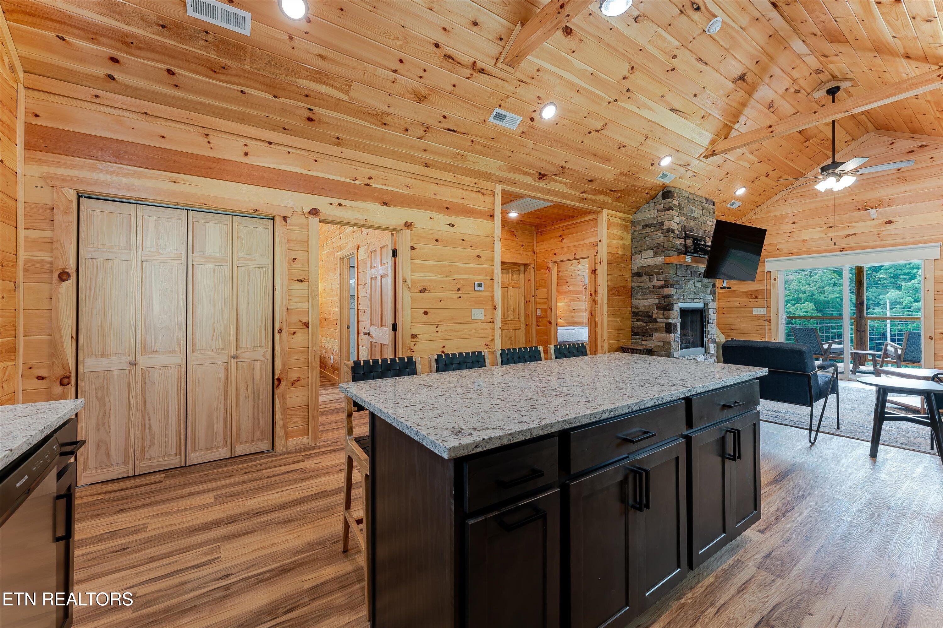 1012 Pinyon Circle Pigeon Forge, TN 37863 - Photo 11 of 53 12-1010 Pinyon Cir Ext-12
