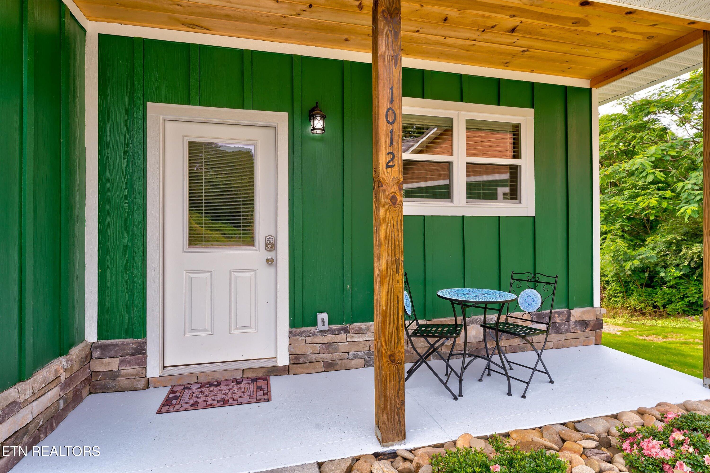1012 Pinyon Circle Pigeon Forge, TN 37863 - Photo 29 of 53 30-1010 Pinyon Cir Ext-30