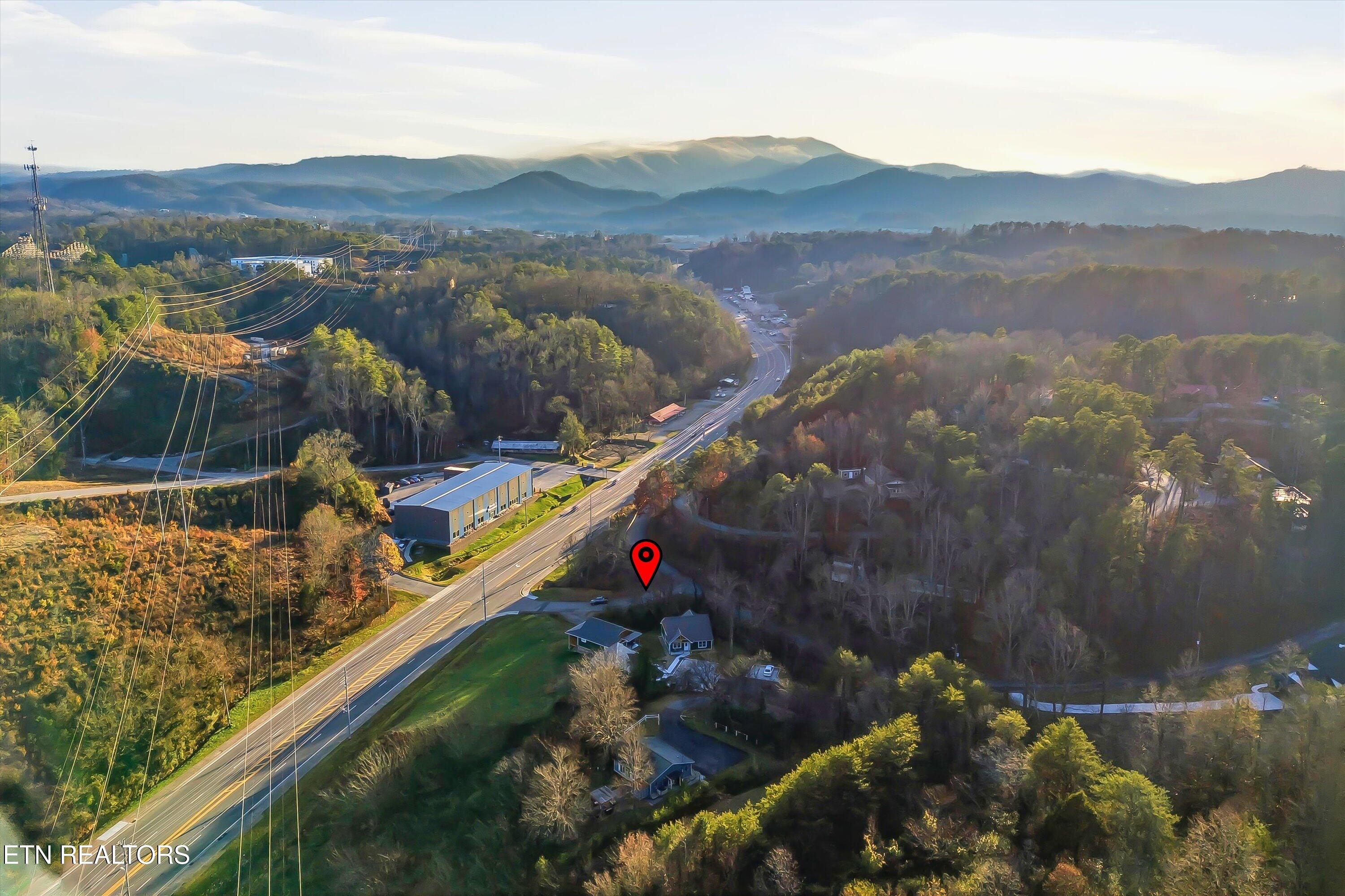 1012 Pinyon Circle Pigeon Forge, TN 37863 - Photo 31 of 53 04-1010-1012 Pinyon Cir-4
