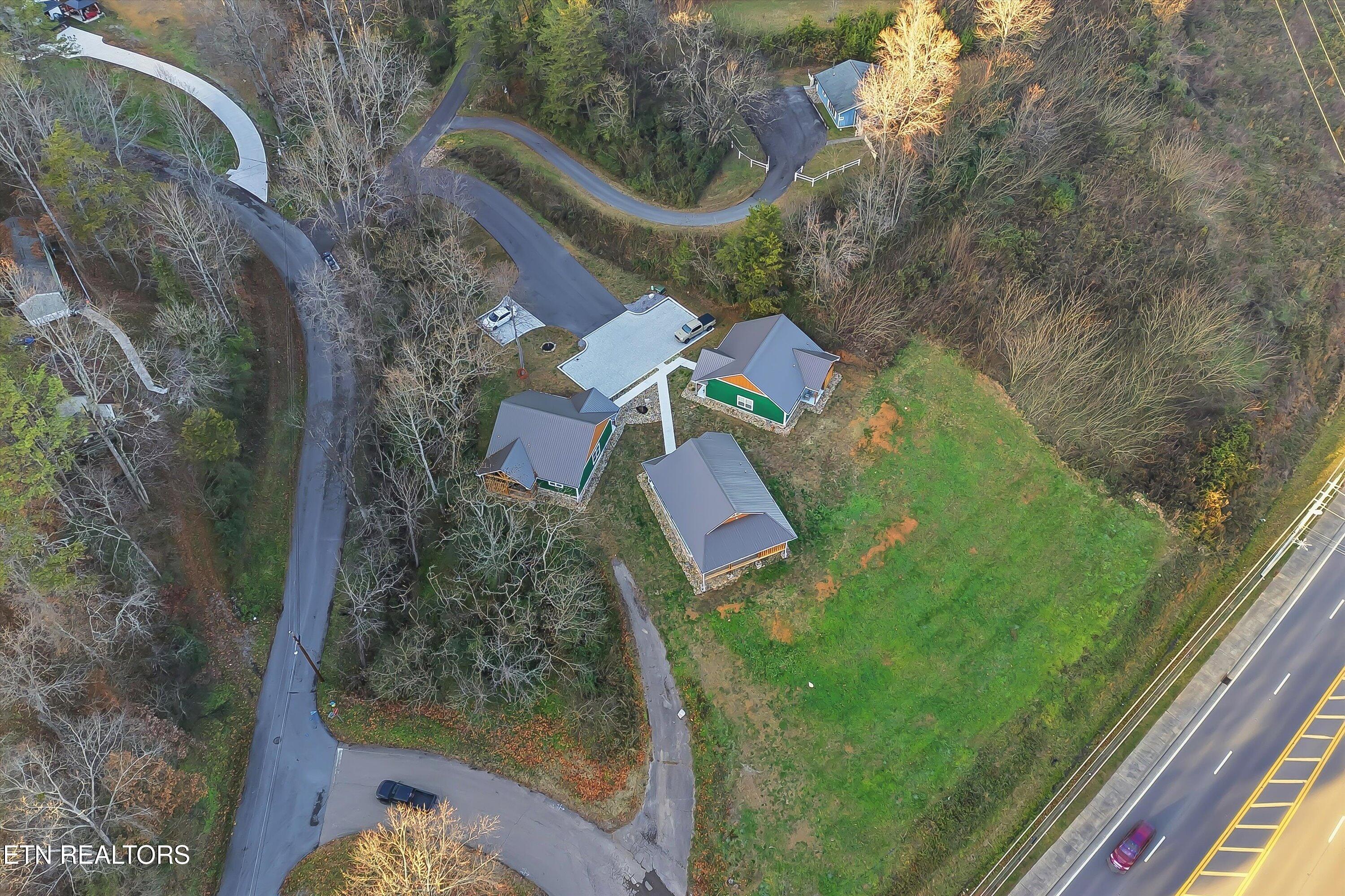 1012 Pinyon Circle Pigeon Forge, TN 37863 - Photo 48 of 53 18-1010-1012 Pinyon Cir-18