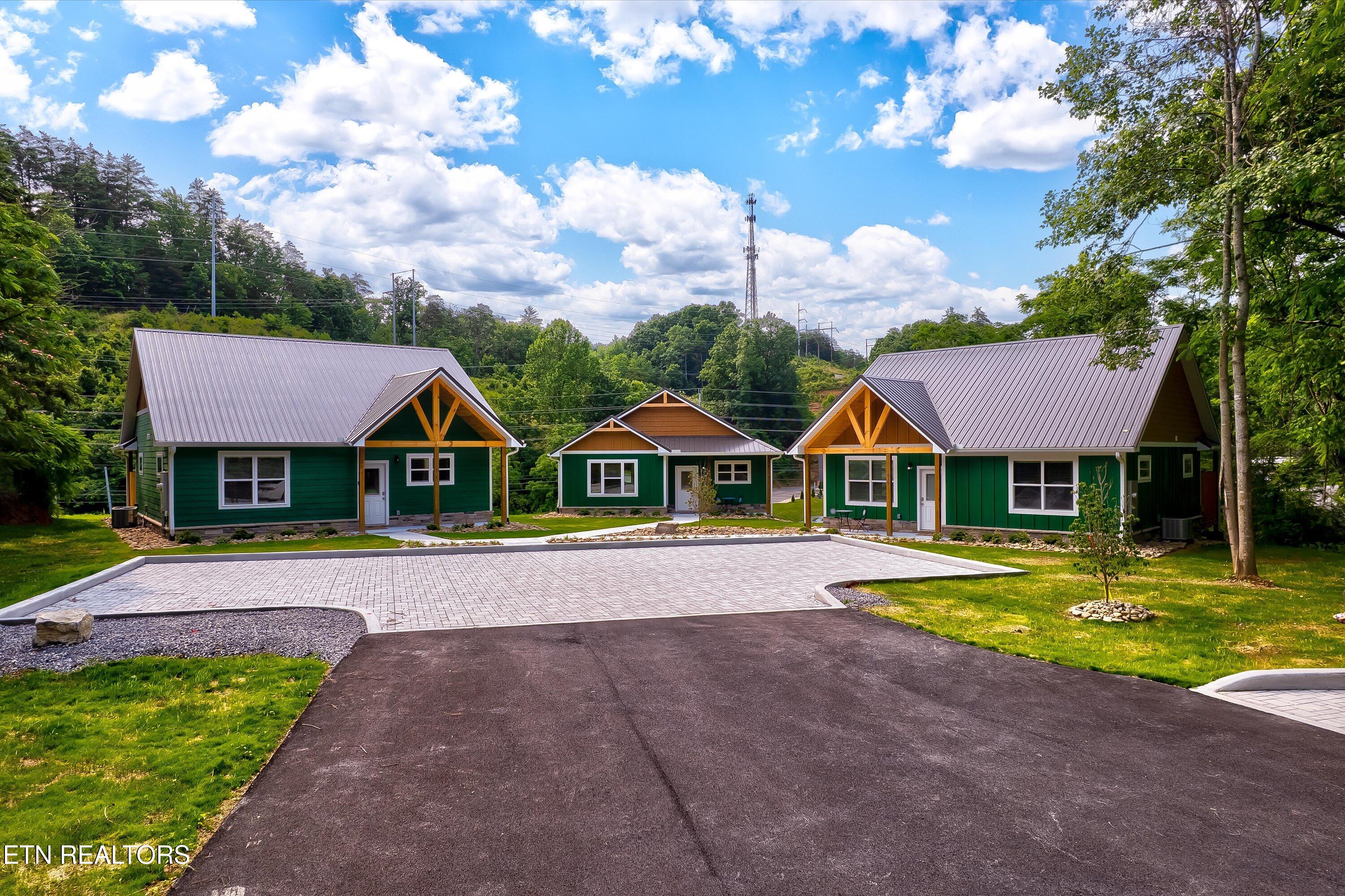 1012 Pinyon Circle Pigeon Forge, TN 37863 - Photo 52 of 53 02-1010 Pinyon Cir Ext-2
