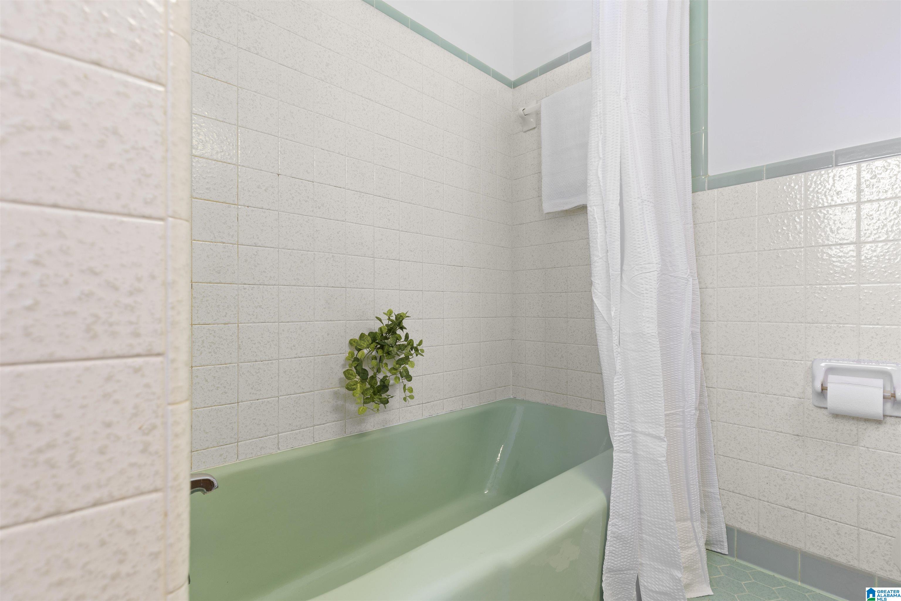 1509 Eastern Valley Road Bessemer, AL 35022 - Photo 35 of 46 Gallery Image 35