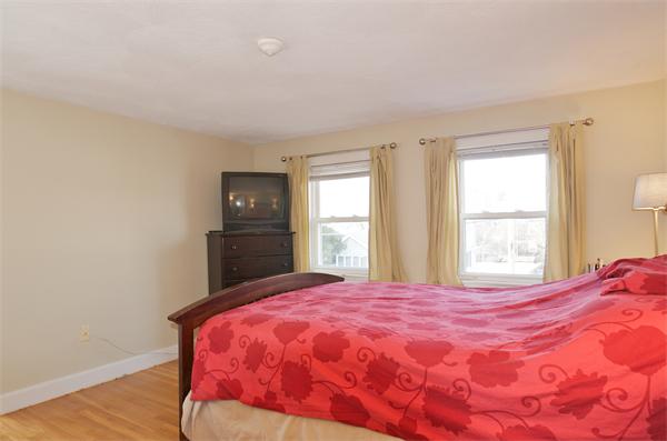 27 Wesmur Road Malden, MA 02148 - Photo 15 of 24 Gallery Image 15