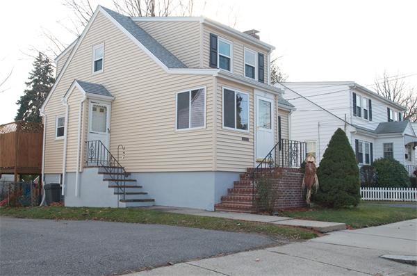 27 Wesmur Road Malden, MA 02148 - Photo 20 of 24 Gallery Image 20