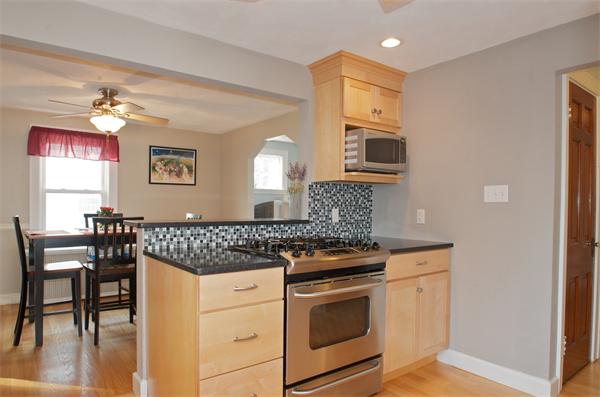 27 Wesmur Road Malden, MA 02148 - Photo 4 of 24 Gallery Image 4
