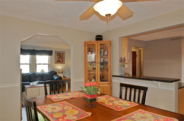 27 Wesmur Road Malden, MA 02148 - Photo 5 of 24 Gallery Image 5