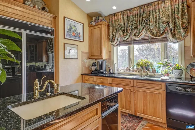 $2,650,000 | 4798 Barn Field Drive, Keswick, VA 22947