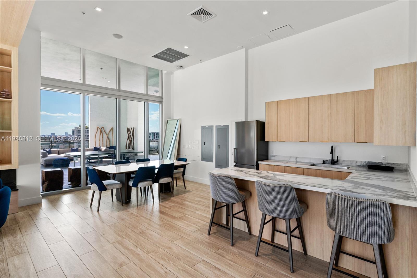 90 Southwest 3rd Street, Unit 1406 Miami, FL 33130 - Photo 13 of 35