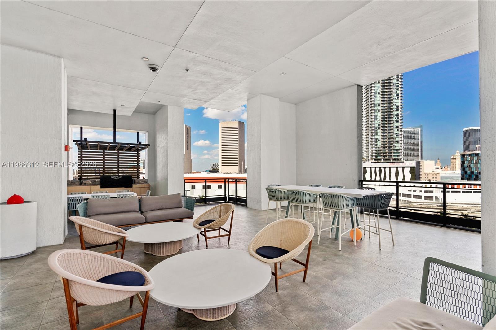 90 Southwest 3rd Street, Unit 1406 Miami, FL 33130 - Photo 24 of 35