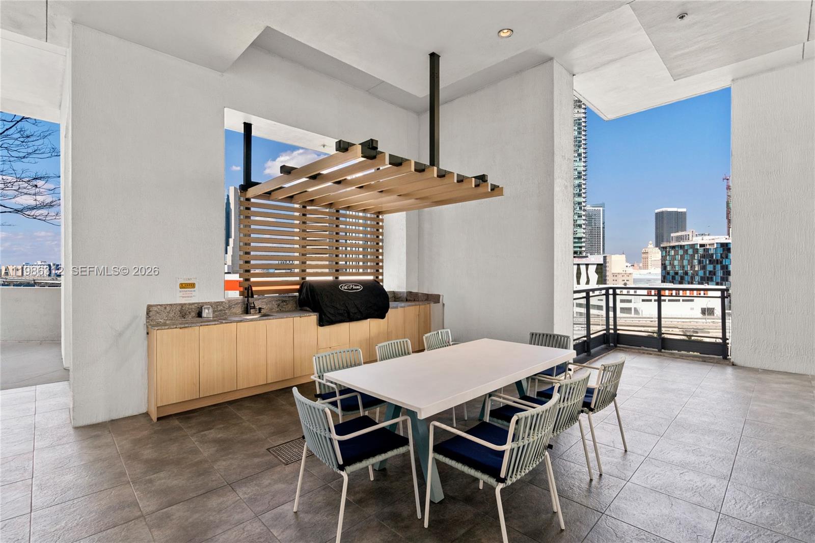 90 Southwest 3rd Street, Unit 1406 Miami, FL 33130 - Photo 25 of 35